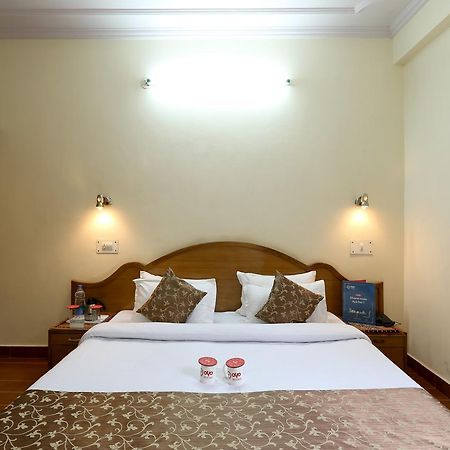 Hotel Aachman Regency Shimla Exteriör bild
