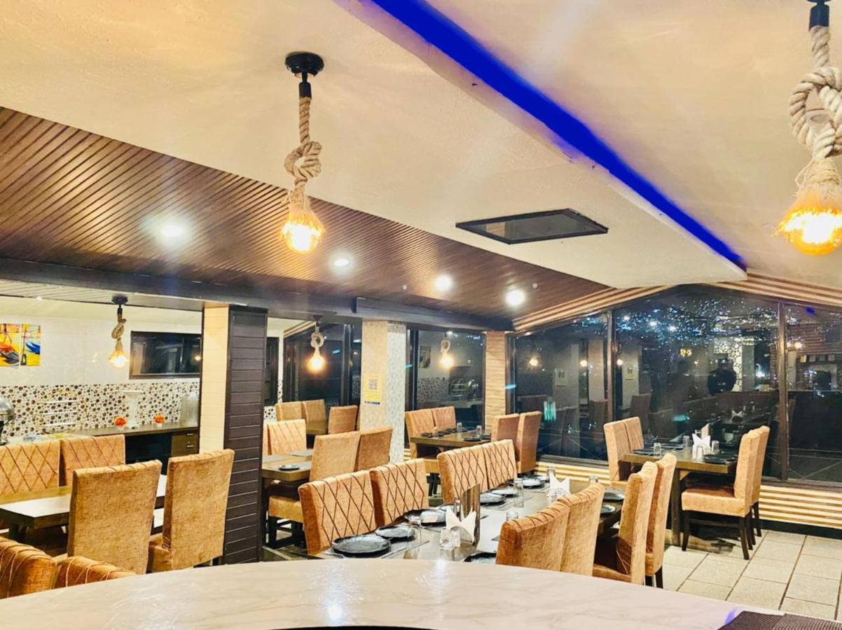 Hotel Aachman Regency Shimla Exteriör bild