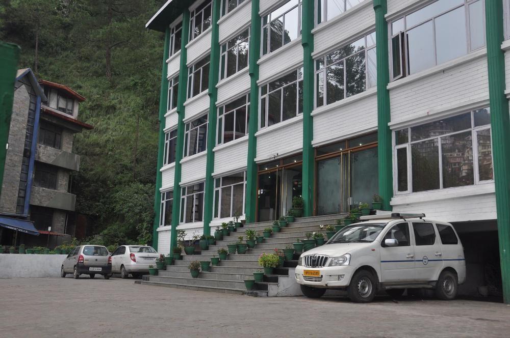 Hotel Aachman Regency Shimla Exteriör bild